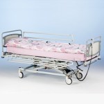 Hospital-bed-Adatto